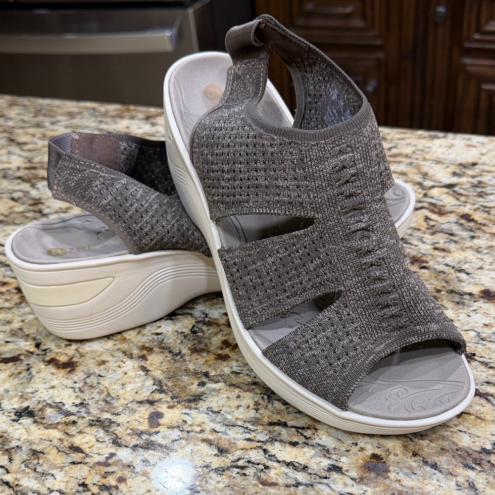 Bzees Taupe Knit Slingback Sandals